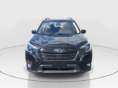 2023 Subaru Forester - Photo 2