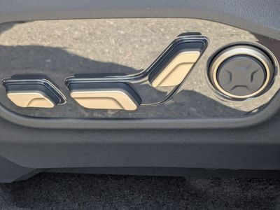 2027 Kia Telluride Hybrid - Photo 26