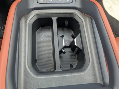2027 Kia Telluride Hybrid - Photo 32