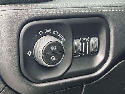 2022 Ram 1500 — photo 25 view