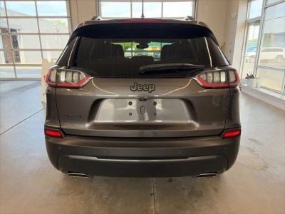 2021 Jeep Cherokee — detail view