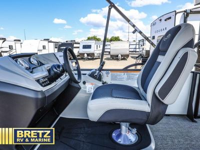 2025 Barletta Boats Cabrio Ultra-Lounge - Photo 12