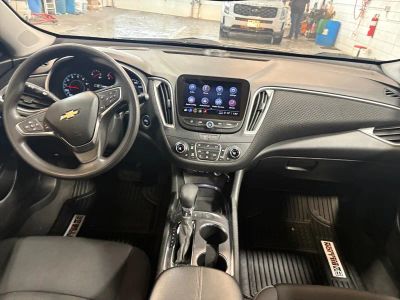 2024 Chevrolet Malibu - Photo 12