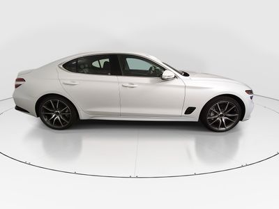 2025 Genesis G70 - Photo 8