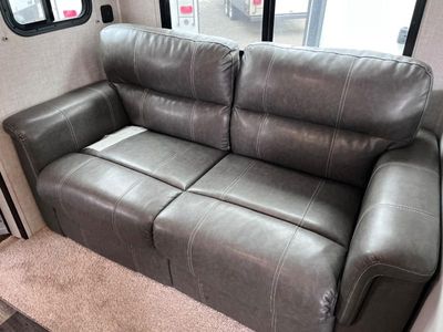 2020 Keystone Bullet — photo 12 view