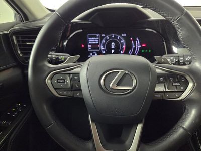 2024 Lexus NX - Photo 18