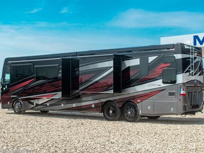 2026 Fleetwood Discovery LXE - Photo 2