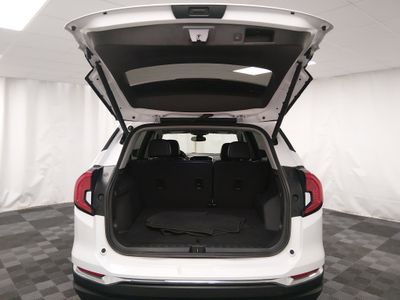 2024 GMC Terrain — photo 11 view