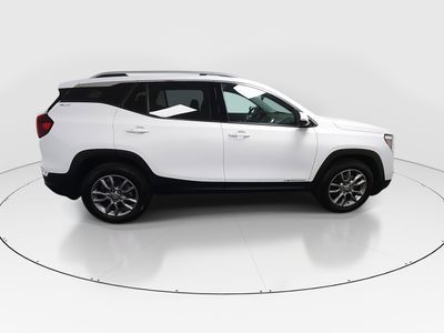 2024 GMC Terrain — photo 8 view