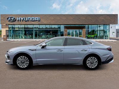 2026 Hyundai Sonata Hybrid — rear three-quarter view