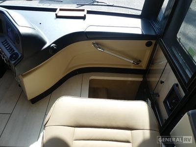 2022 Tiffin Allegro RED - Photo 12