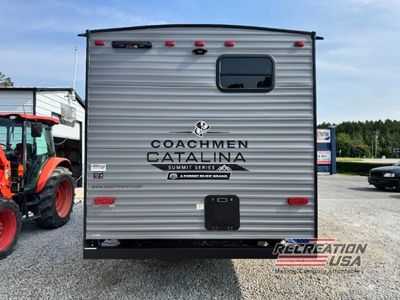 2025 Coachmen Catalina Summit Series 8 - Photo 6