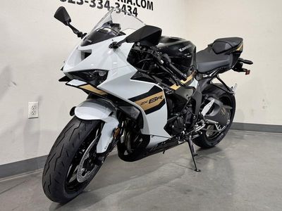 2026 Kawasaki Ninja ZX-6R ABS - Photo 2