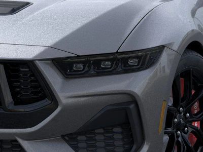 2026 Ford Mustang - Photo 18