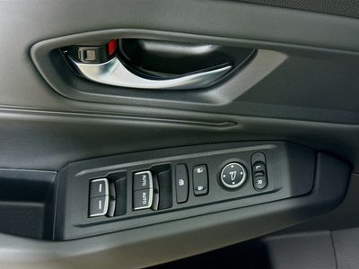 2025 Honda Accord - Photo 16