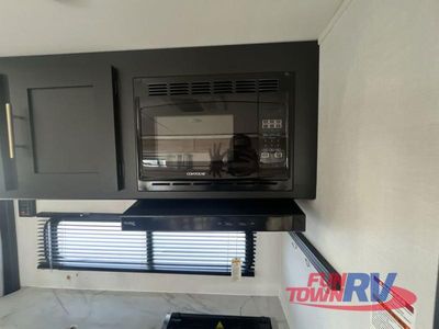 2023 Keystone RV Springdale — photo 19 view