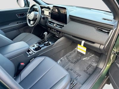 2026 Subaru Outback — photo 13 view