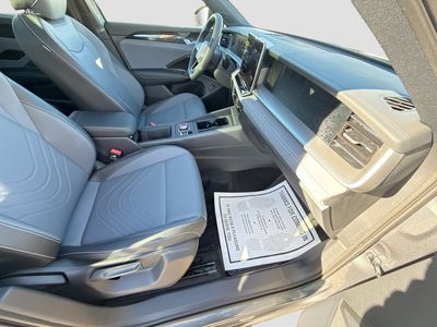 2026 Volkswagen Tiguan — photo 15 view