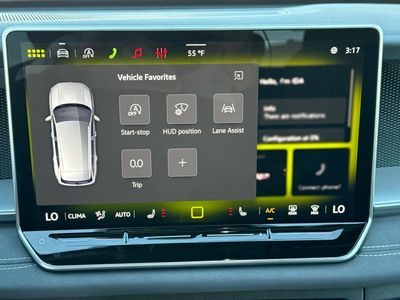 2026 Volkswagen Tiguan — photo 32 view
