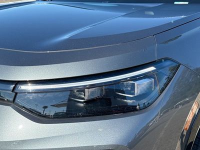 2026 Volkswagen Tiguan — photo 9 view