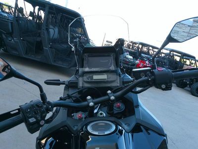 2025 Honda Africa Twin - Photo 8