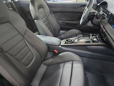 2026 Porsche 911 - Photo 27