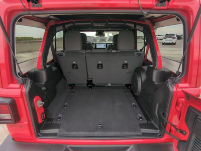 2026 Jeep Wrangler — photo 14 view