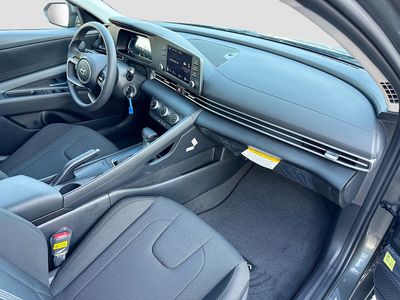 2026 Hyundai ELANTRA - Photo 12