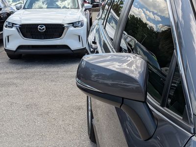 2019 Toyota RAV4 - Photo 12