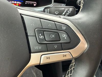 2025 Volkswagen Taos - Photo 20