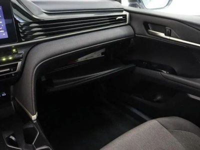 2025 Toyota Camry FWD - Photo 22