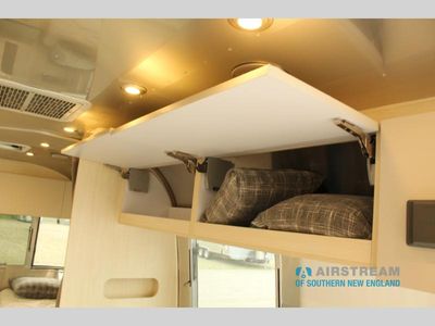 2025 Airstream Flying Cloud - Photo 22