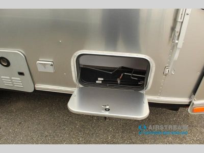 2025 Airstream Flying Cloud - Photo 7