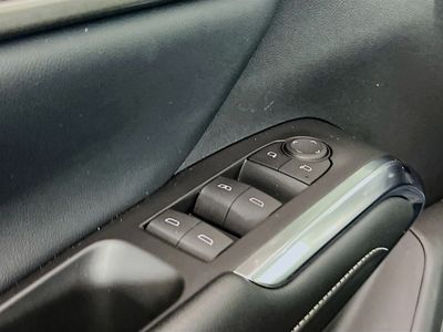 2025 Chevrolet Traverse - Photo 16