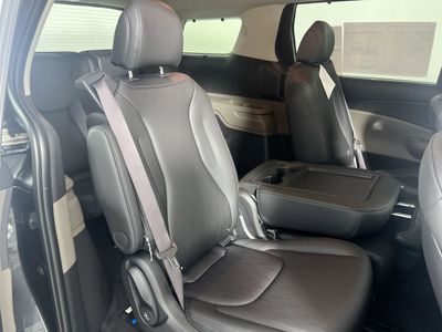 2026 Kia Carnival Hybrid - Photo 29
