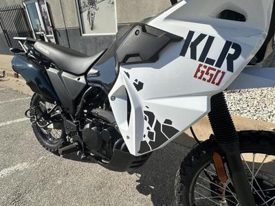 2025 Kawasaki KLR650 S Pearl Crystal White/Metallic Carbon Gray - Photo 12