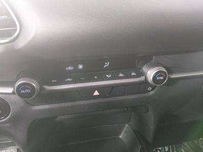 2024 Mazda CX-30 - Photo 17