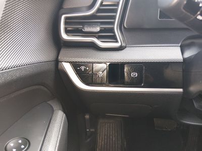 2025 Kia Sportage - Photo 13