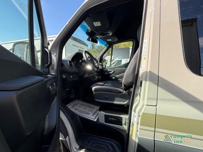 2026 Storyteller Overland Storyteller Overland — photo 8 view
