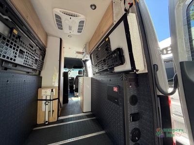 2026 Storyteller Overland Storyteller Overland — photo 19 view