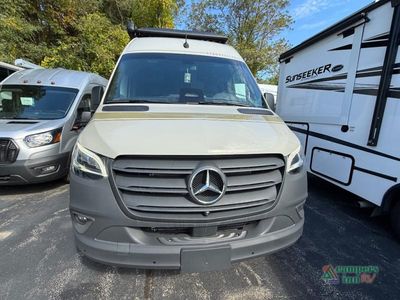 2026 Storyteller Overland Storyteller Overland — photo 7 view