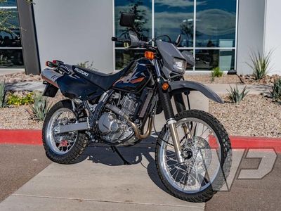2026 Suzuki DR650S - Photo 2