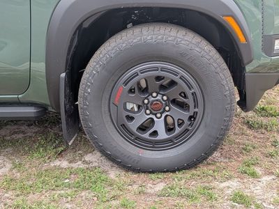 2026 Nissan Frontier - Photo 11