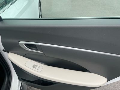 2023 Hyundai Sonata - Photo 19