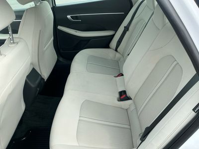 2023 Hyundai Sonata - Photo 16