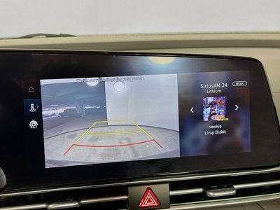 2025 Hyundai Elantra - Photo 10