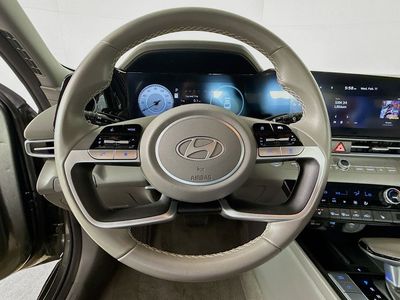 2025 Hyundai Elantra - Photo 7