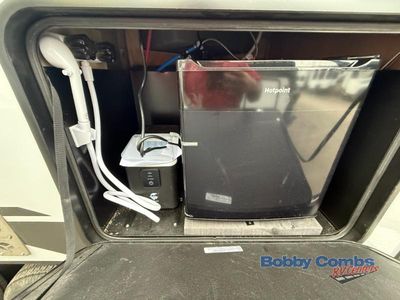 2026 Forest River RV Cherokee Grey Wolf Black Label - Photo 8