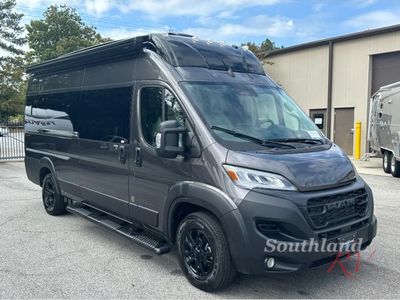 2026 Airstream Rangeline - Photo 1