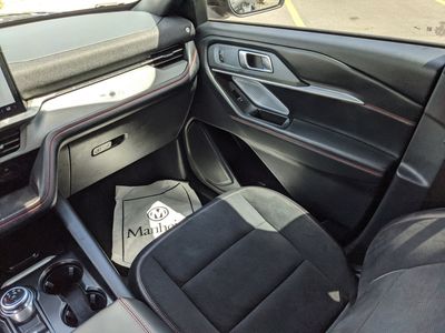 2025 Ford Explorer - Photo 14